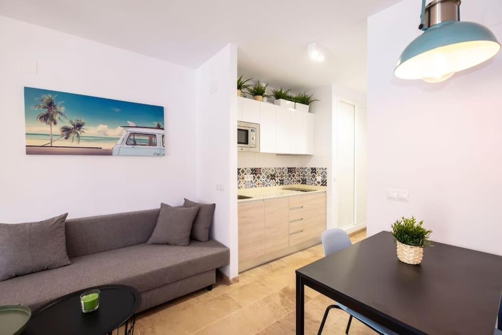 Modern & Cozy Studio Excellent Location Near Beach Torremolinos Exterior photo