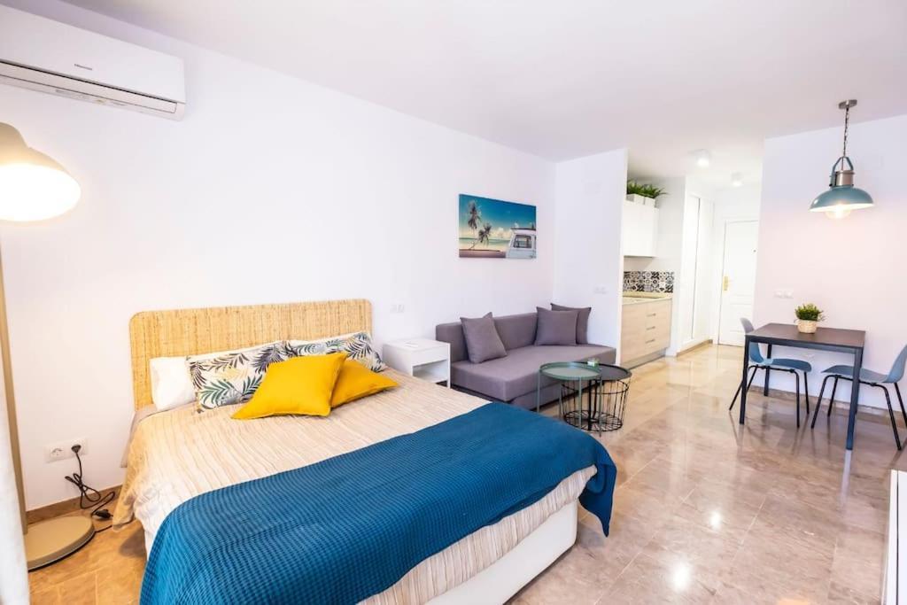 Modern & Cozy Studio Excellent Location Near Beach Torremolinos Exterior photo